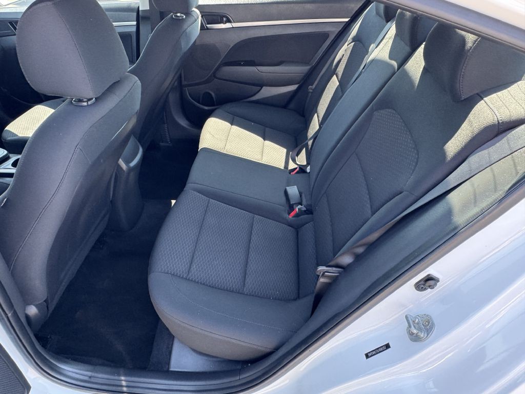 2020 Hyundai Elantra Image 10