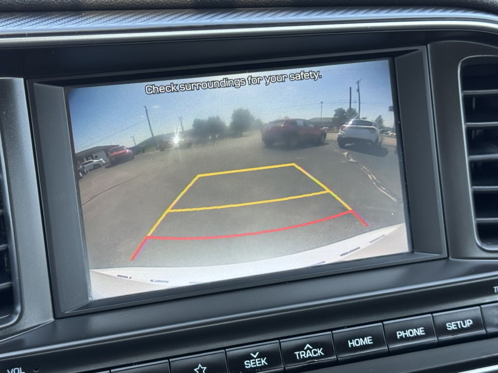 2020 Hyundai Elantra Image 16