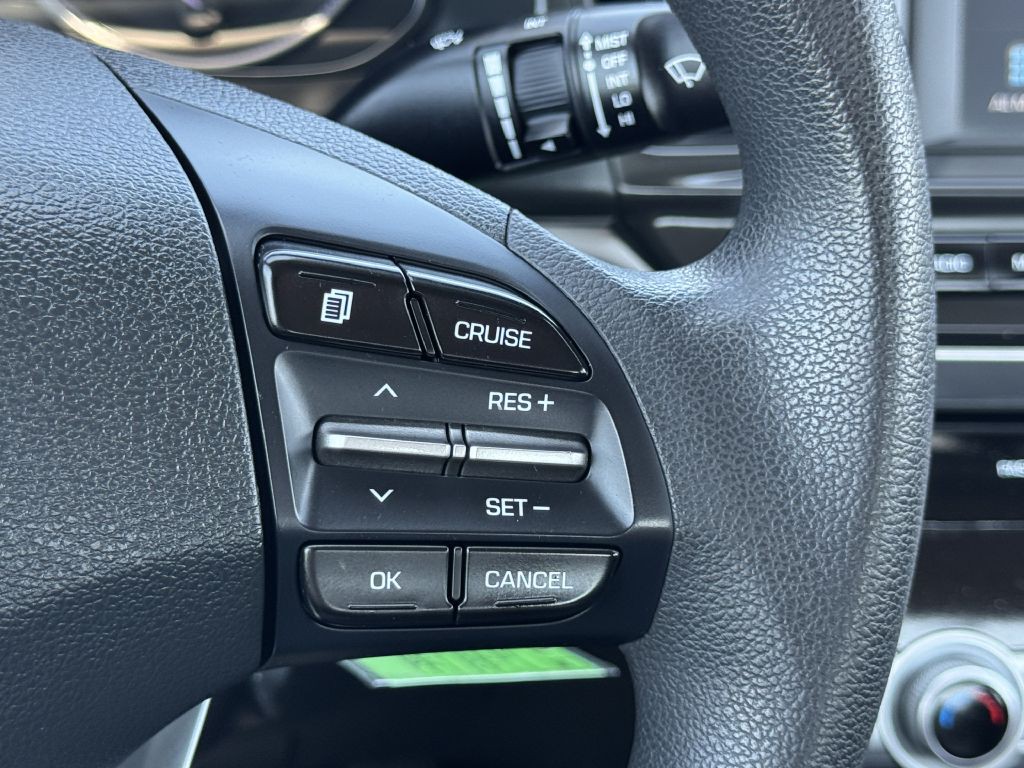 2020 Hyundai Elantra Image 20