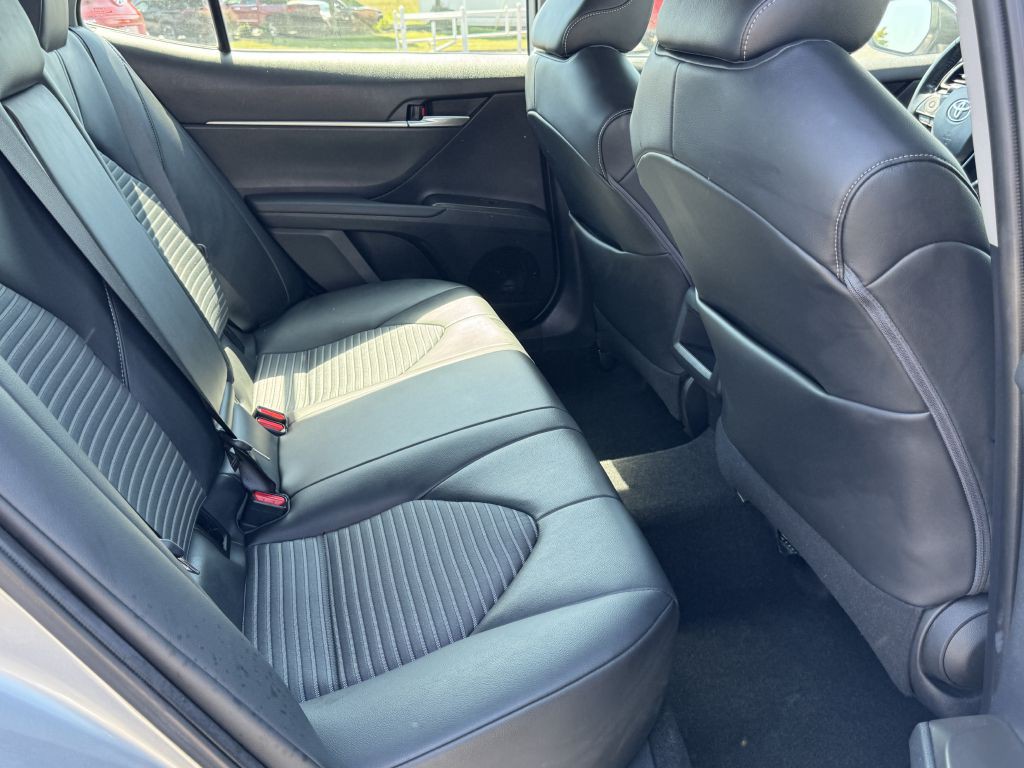 2021 Toyota Camry Image 10