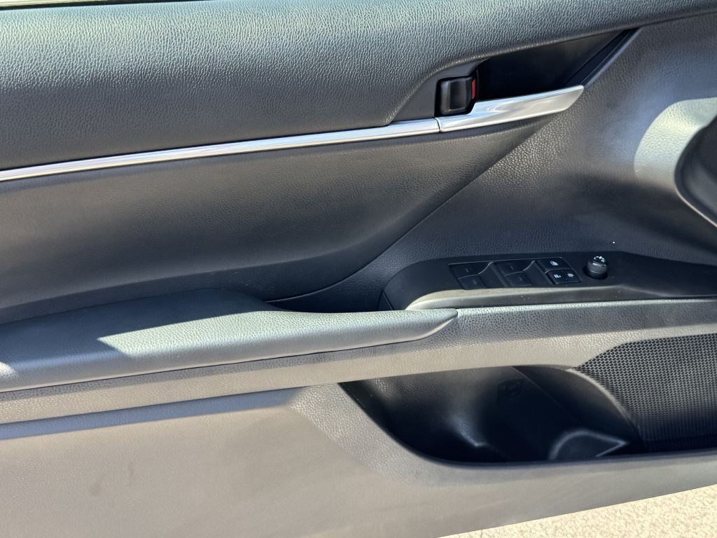 2021 Toyota Camry Image 15