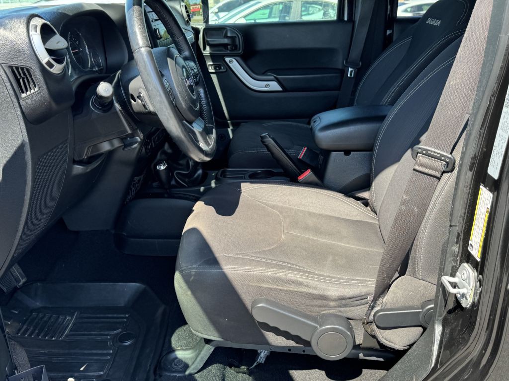 2017 Jeep Wrangler Unlimited Image 14