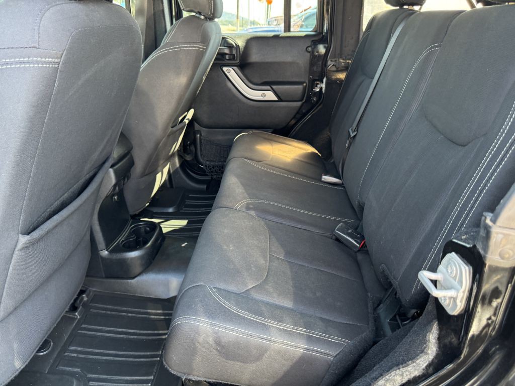 2017 Jeep Wrangler Unlimited Image 21