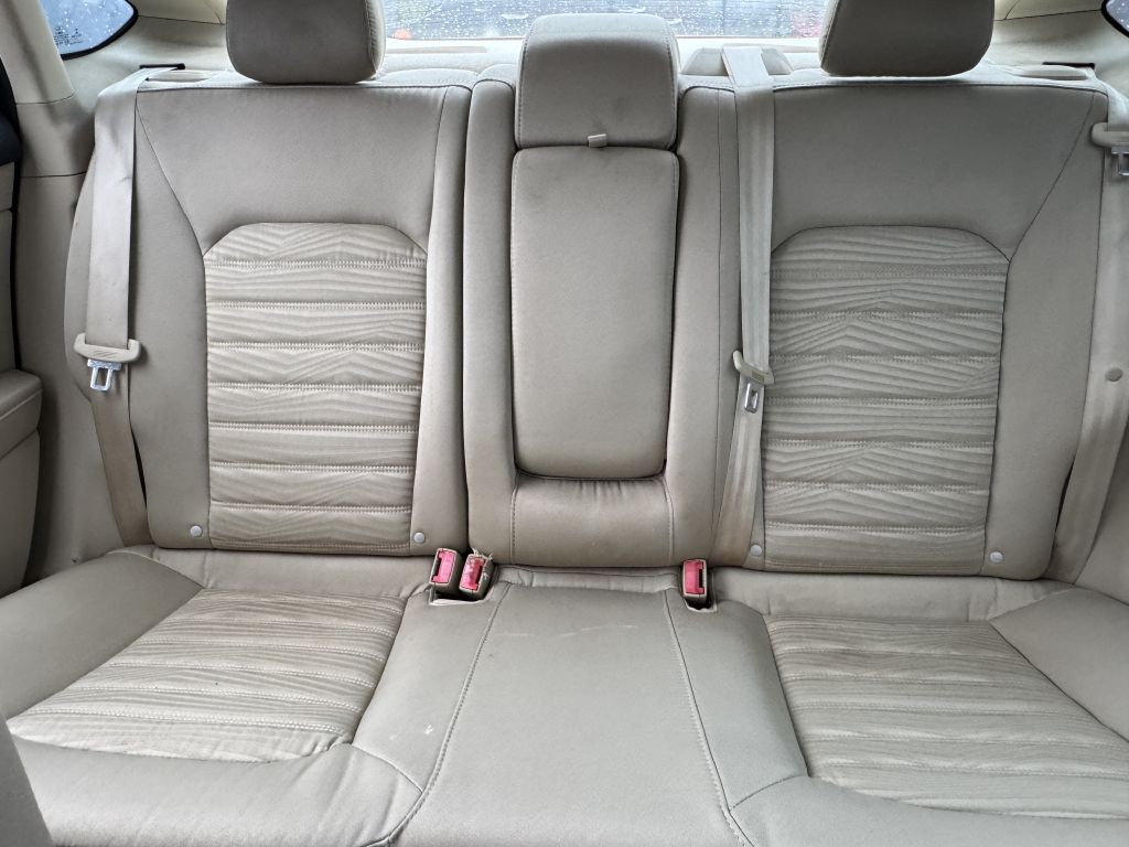 2016 Ford Fusion Image 14