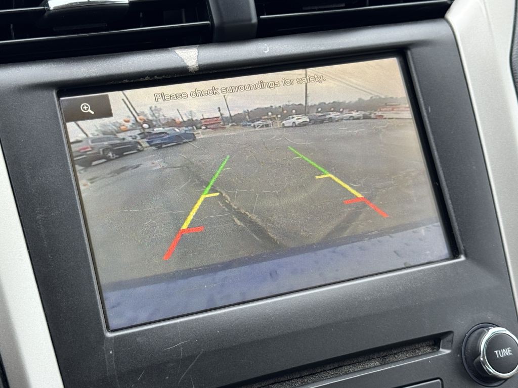 2016 Ford Fusion Image 16