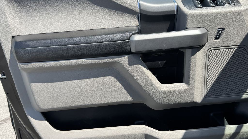 2016 Ford F-150 Image 12