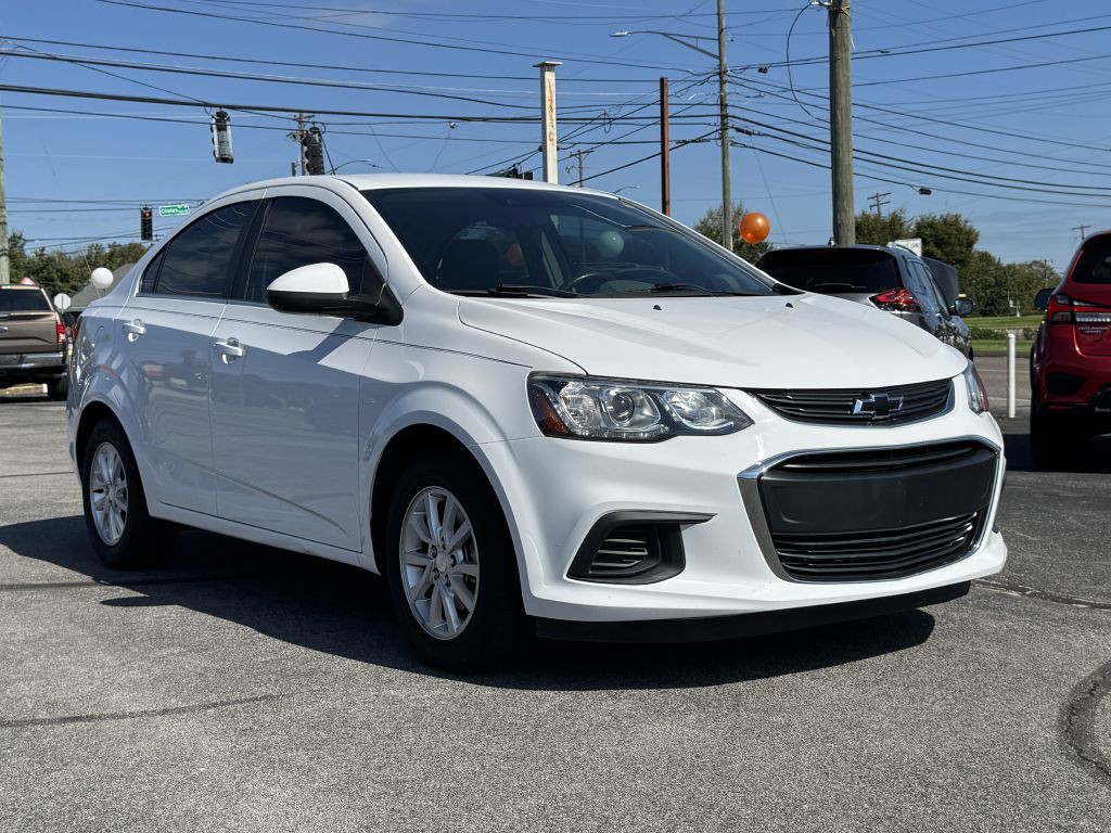 2019 Chevrolet Sonic Image 1