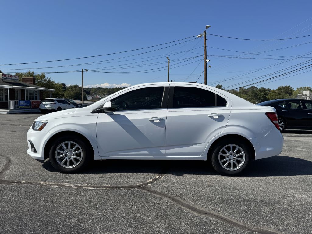 2019 Chevrolet Sonic Image 4