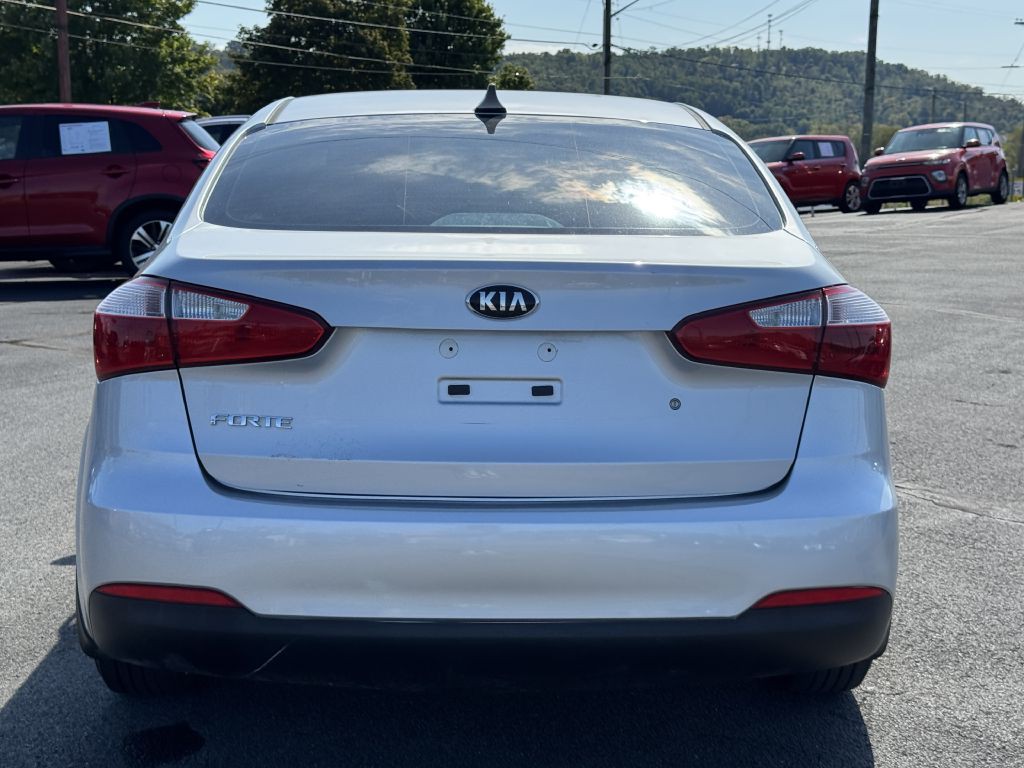2015 Kia Forte Image 6