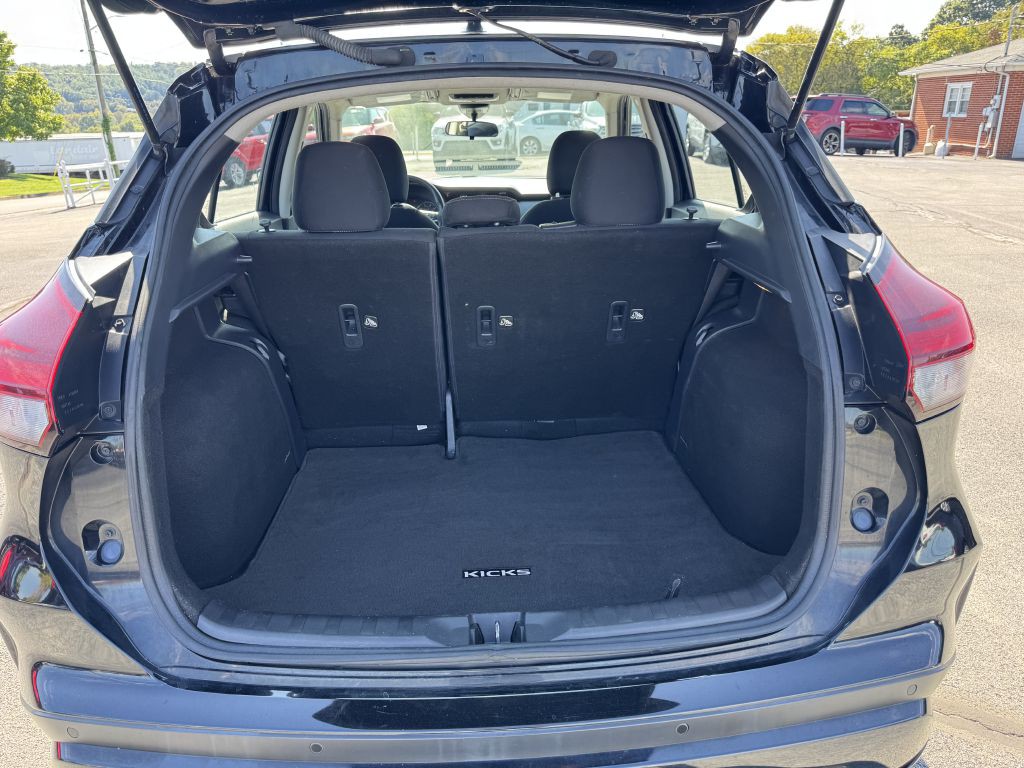 2021 Nissan Kicks Image 6