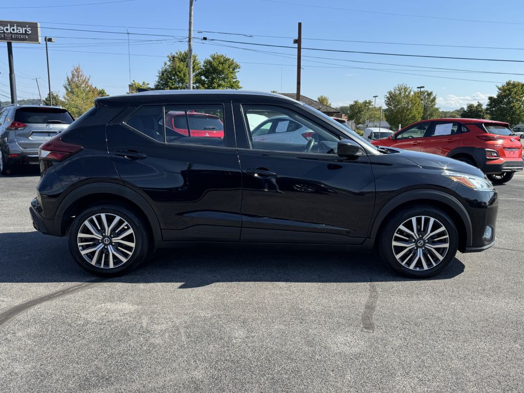 2021 Nissan Kicks Image 8