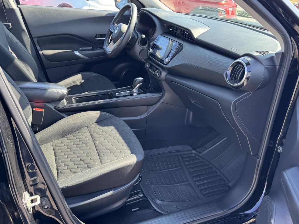 2021 Nissan Kicks Image 9