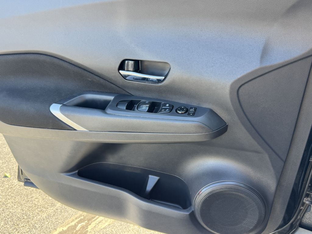 2021 Nissan Kicks Image 10