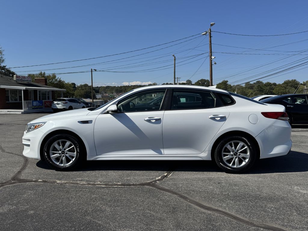 2018 Kia Optima Image 4
