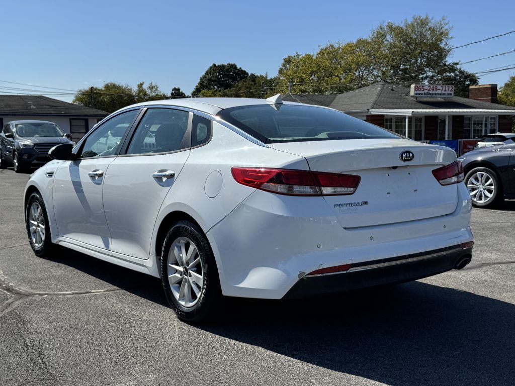2018 Kia Optima Image 5