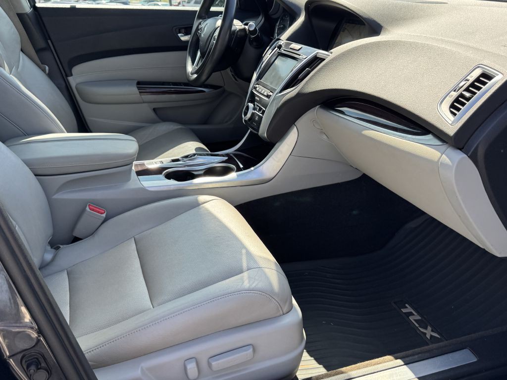 2015 Acura TL Image 24