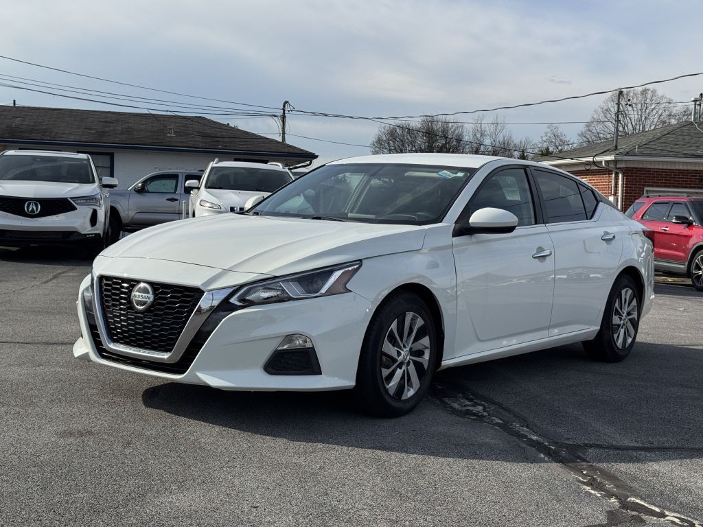 2020 Nissan Altima Image 3