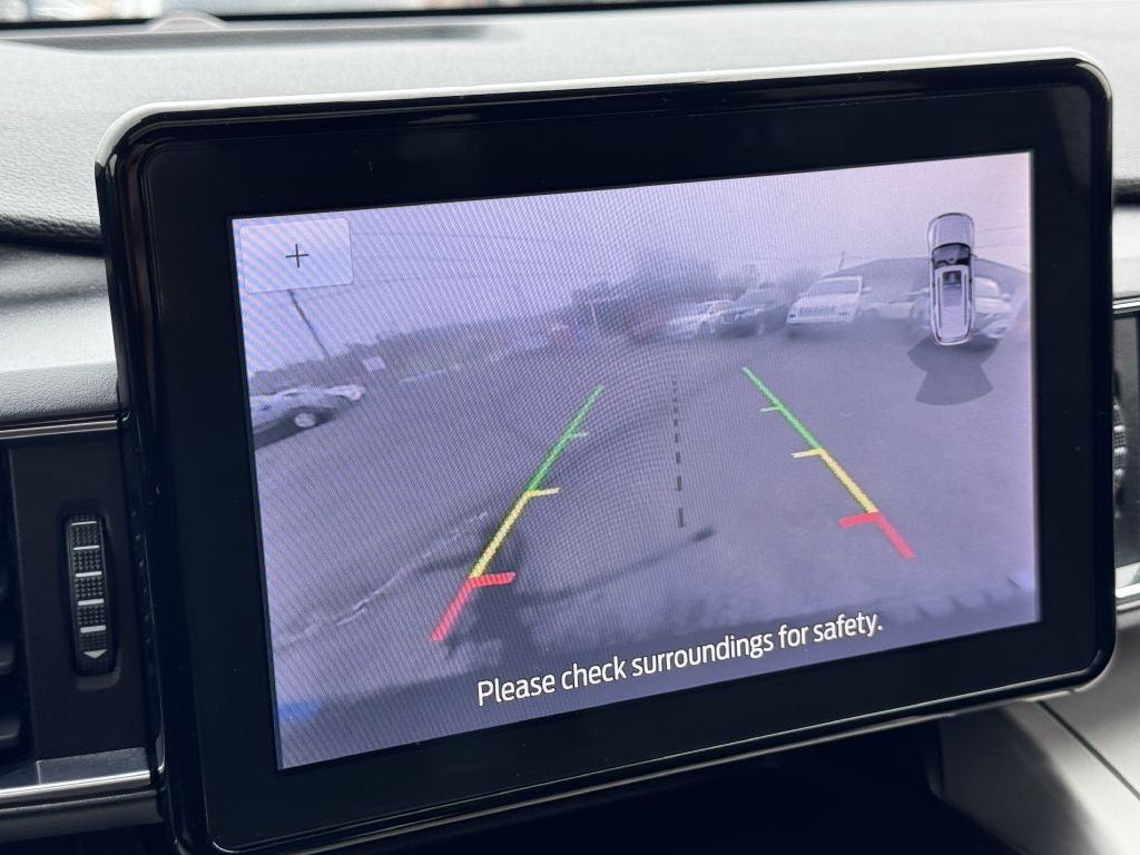 2021 Ford Explorer Image 18