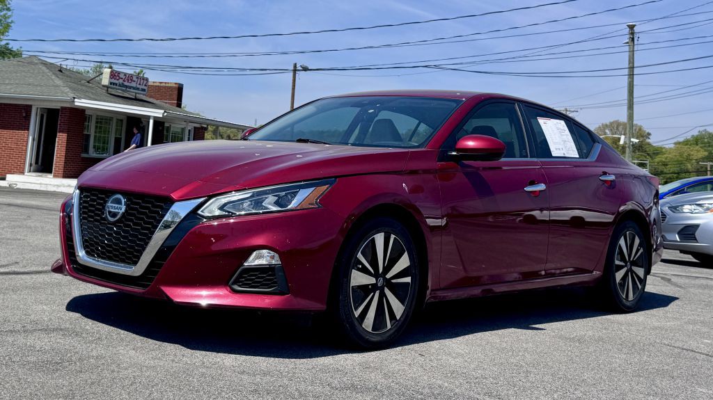 2021 Nissan Altima Image 3