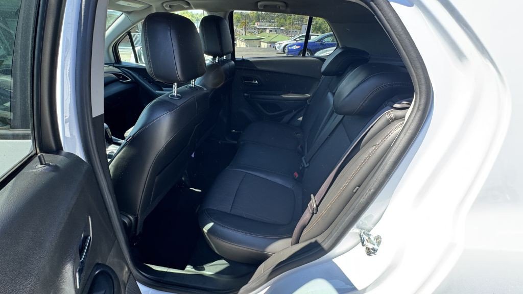 2021 Chevrolet Trax Image 12