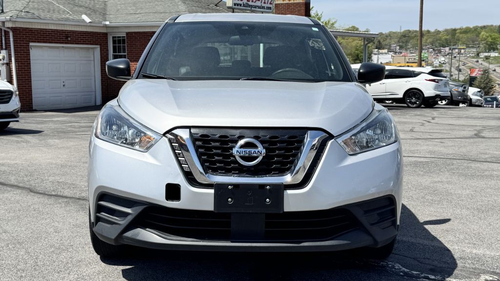 2020 Nissan Kicks Image 2