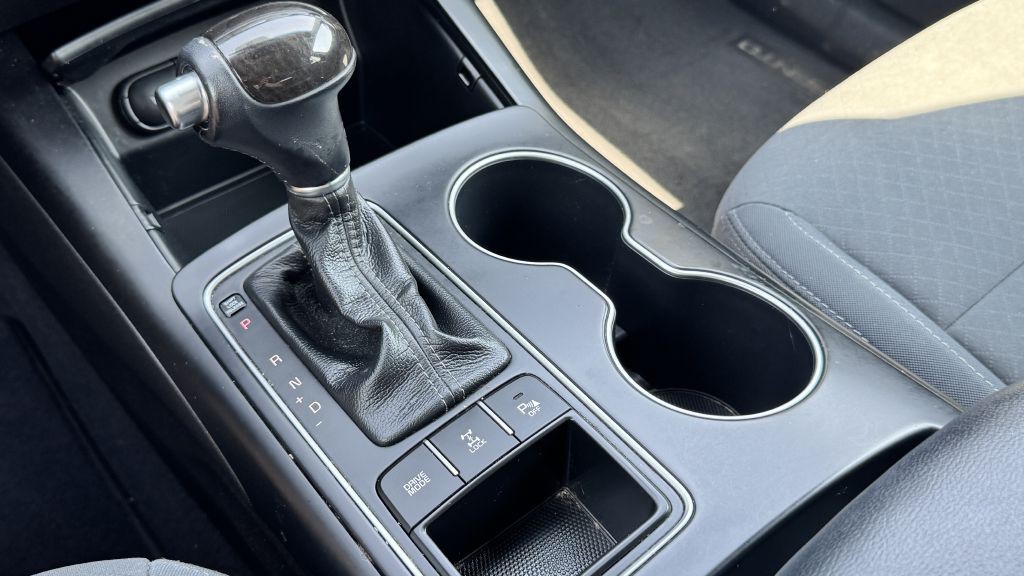 2016 Kia Sorento Image 19