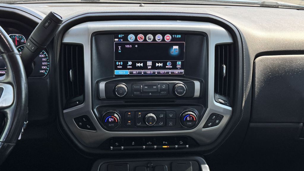 2018 GMC Sierra Image 17