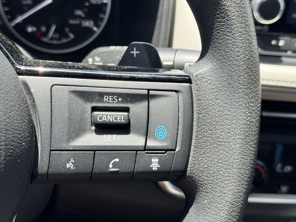 2023 Nissan Rogue Image 18