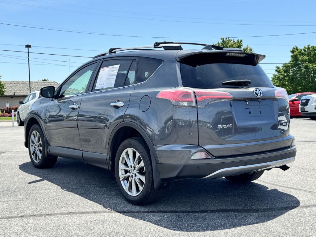 2017 Toyota Rav4 Image 7