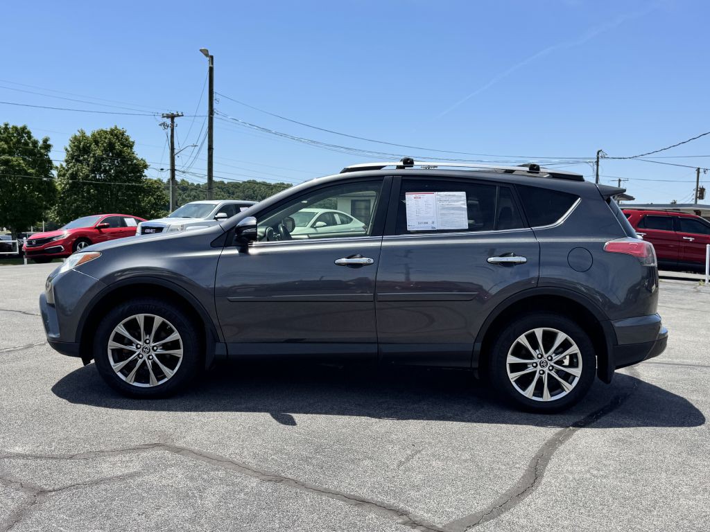 2017 Toyota Rav4 Image 8