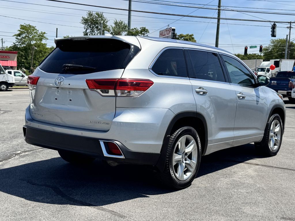 2019 Toyota Highlander Image 3
