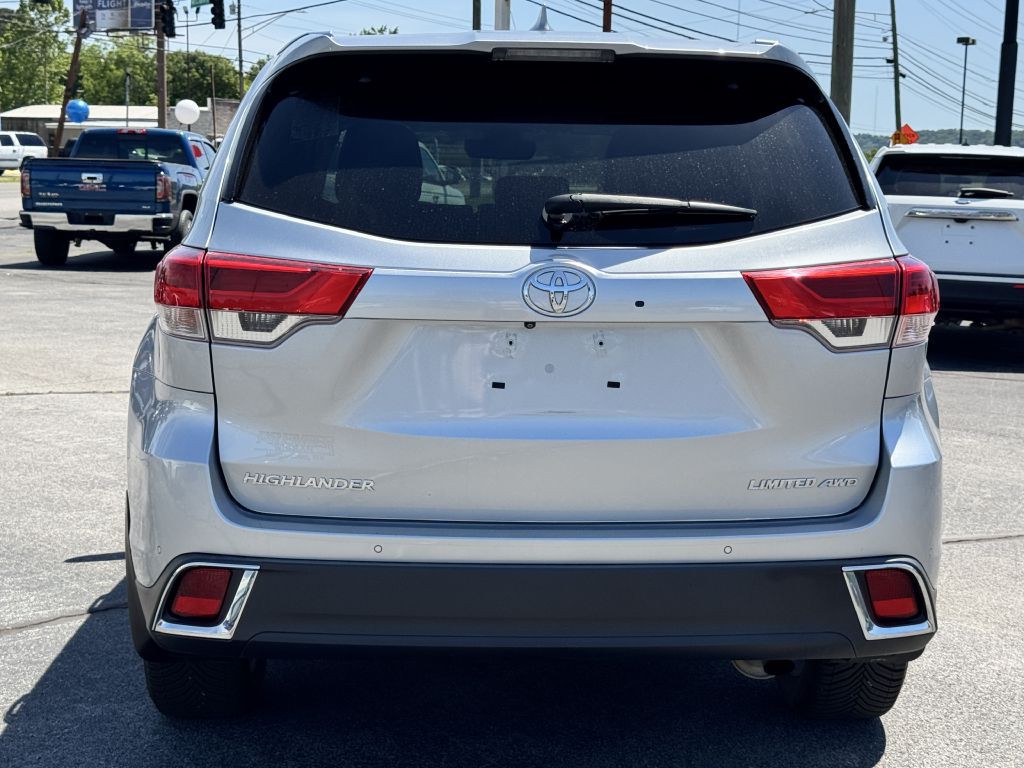 2019 Toyota Highlander Image 4