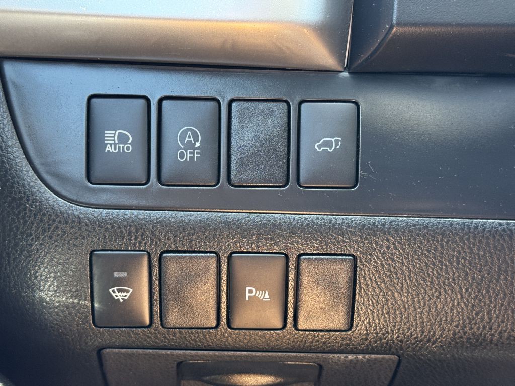 2019 Toyota Highlander Image 19