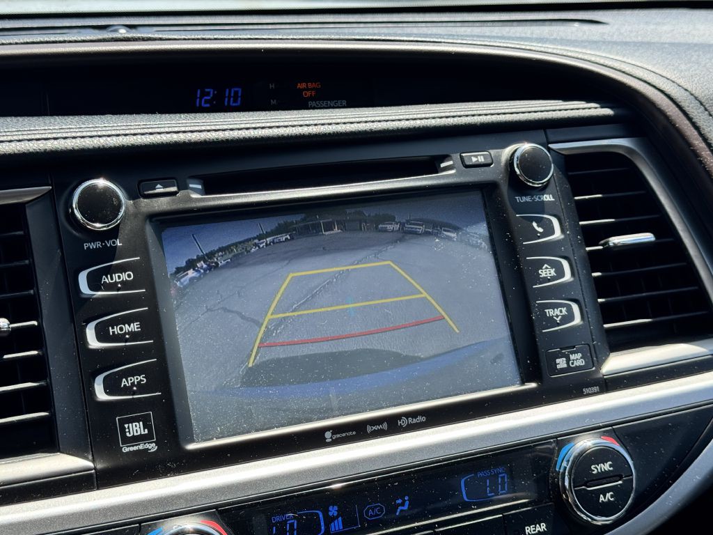 2019 Toyota Highlander Image 22