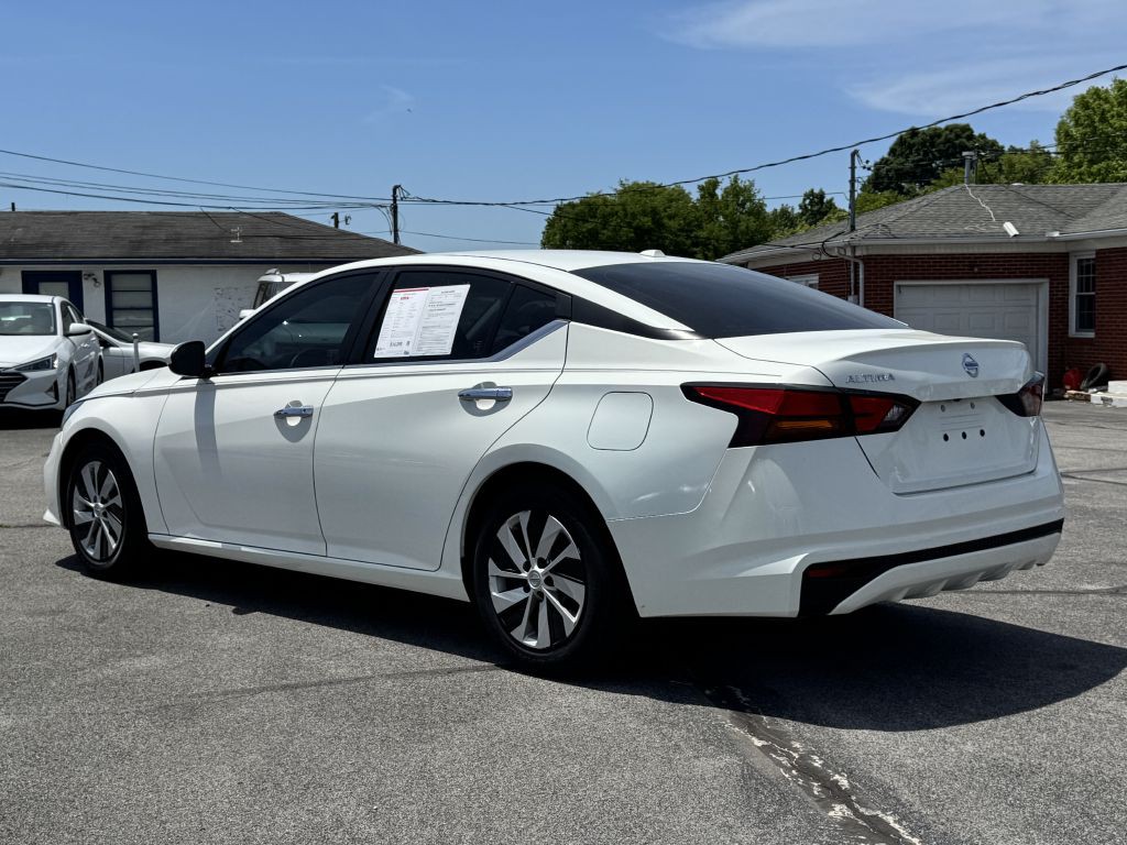 2020 Nissan Altima Image 5