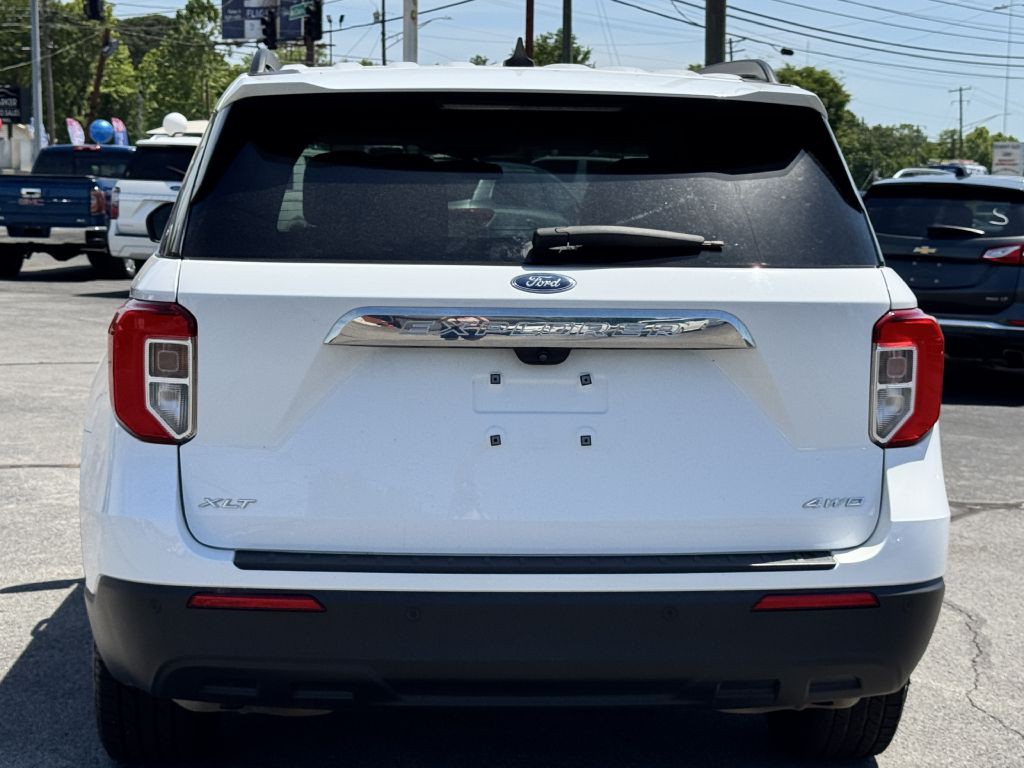 2023 Ford Explorer Image 4