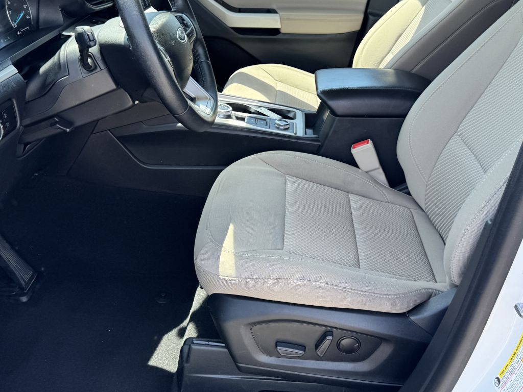 2023 Ford Explorer Image 15