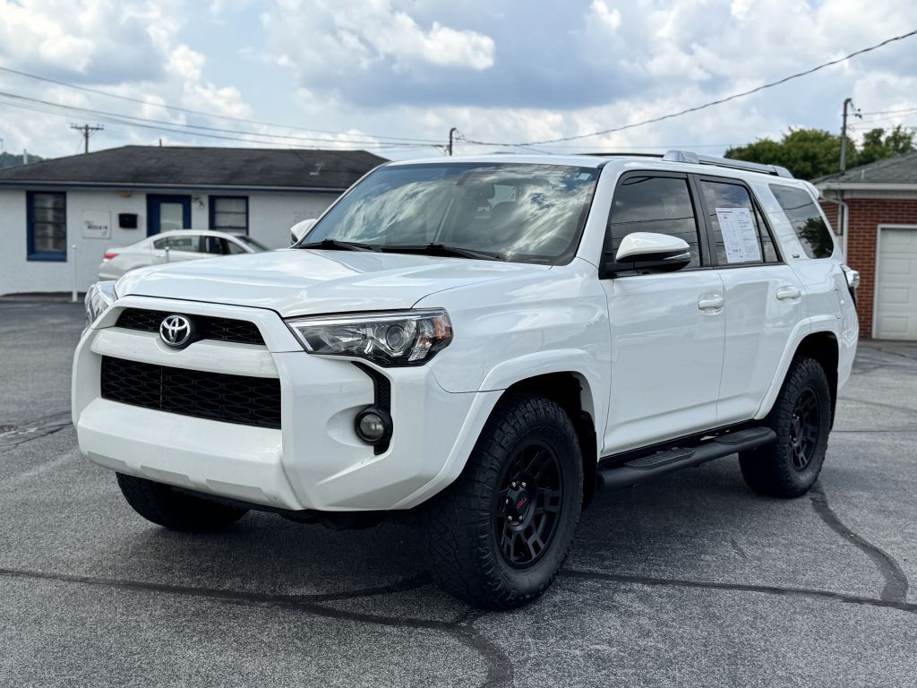 2018 Toyota 4Runner Image 3