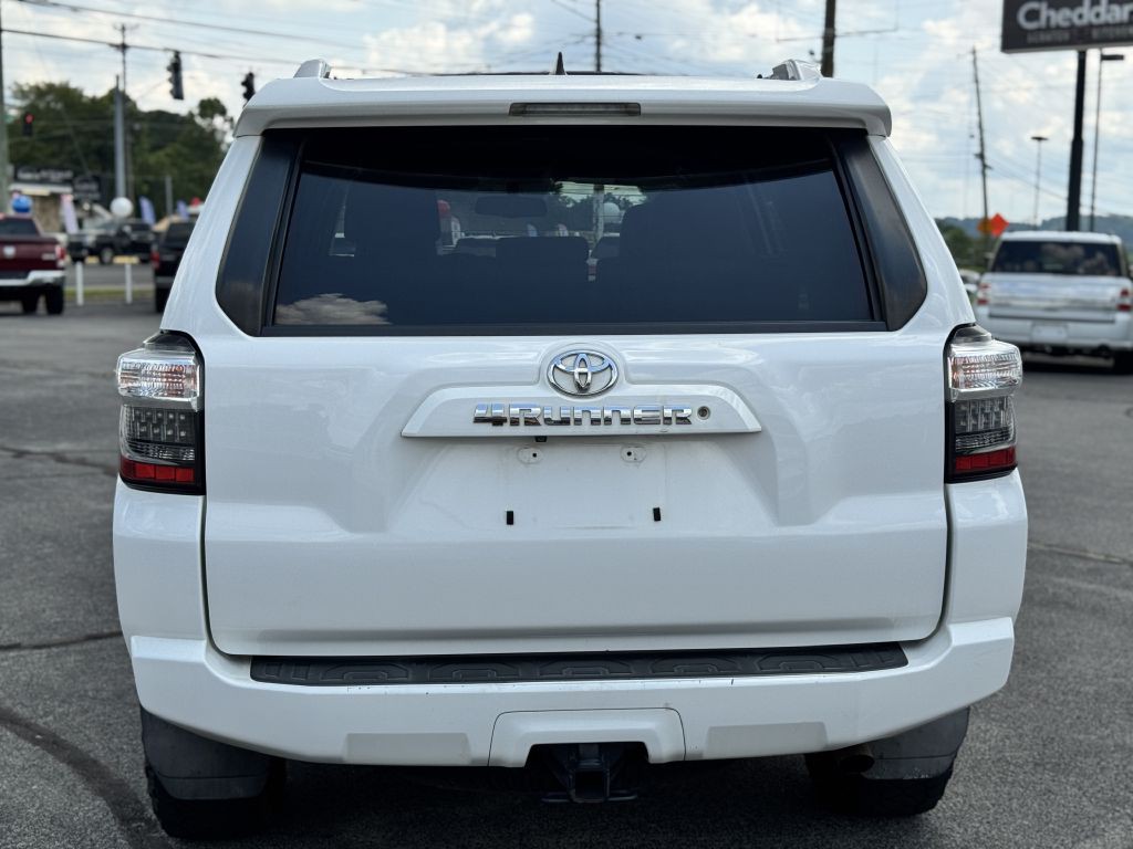 2018 Toyota 4Runner Image 6