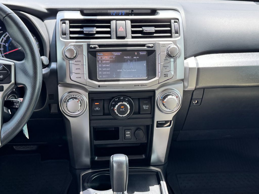 2018 Toyota 4Runner Image 17