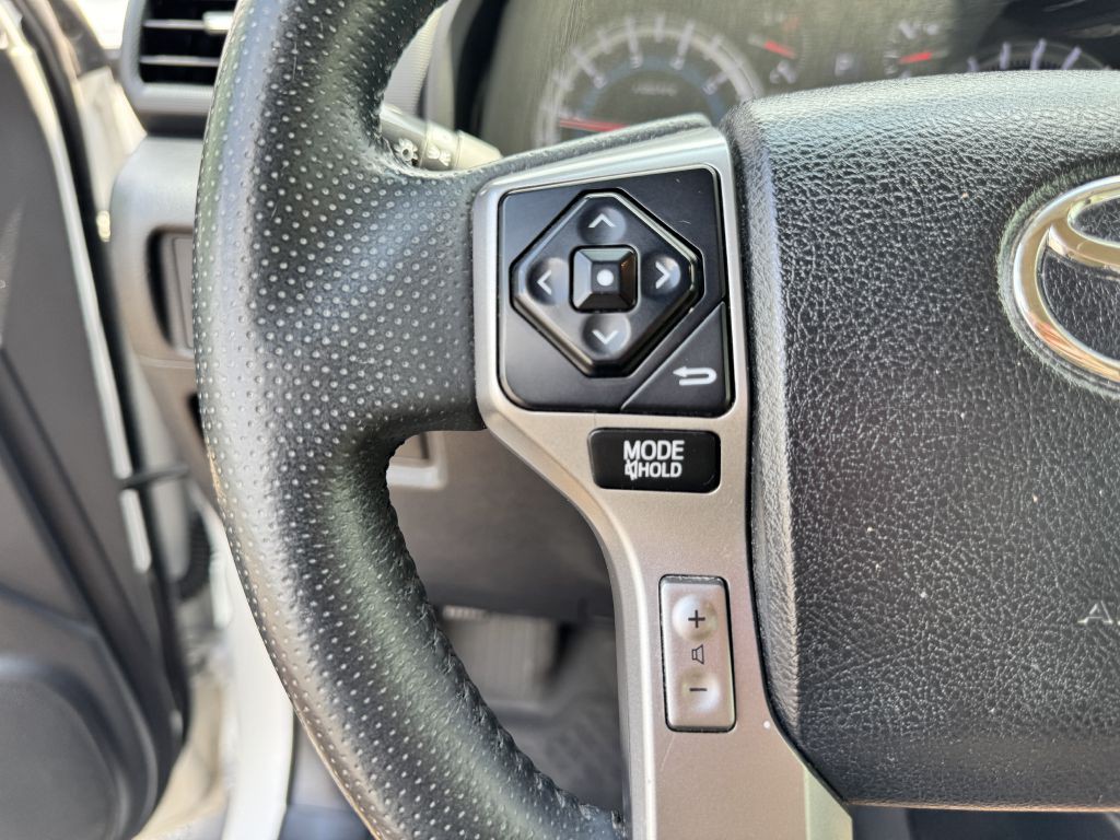 2018 Toyota 4Runner Image 28