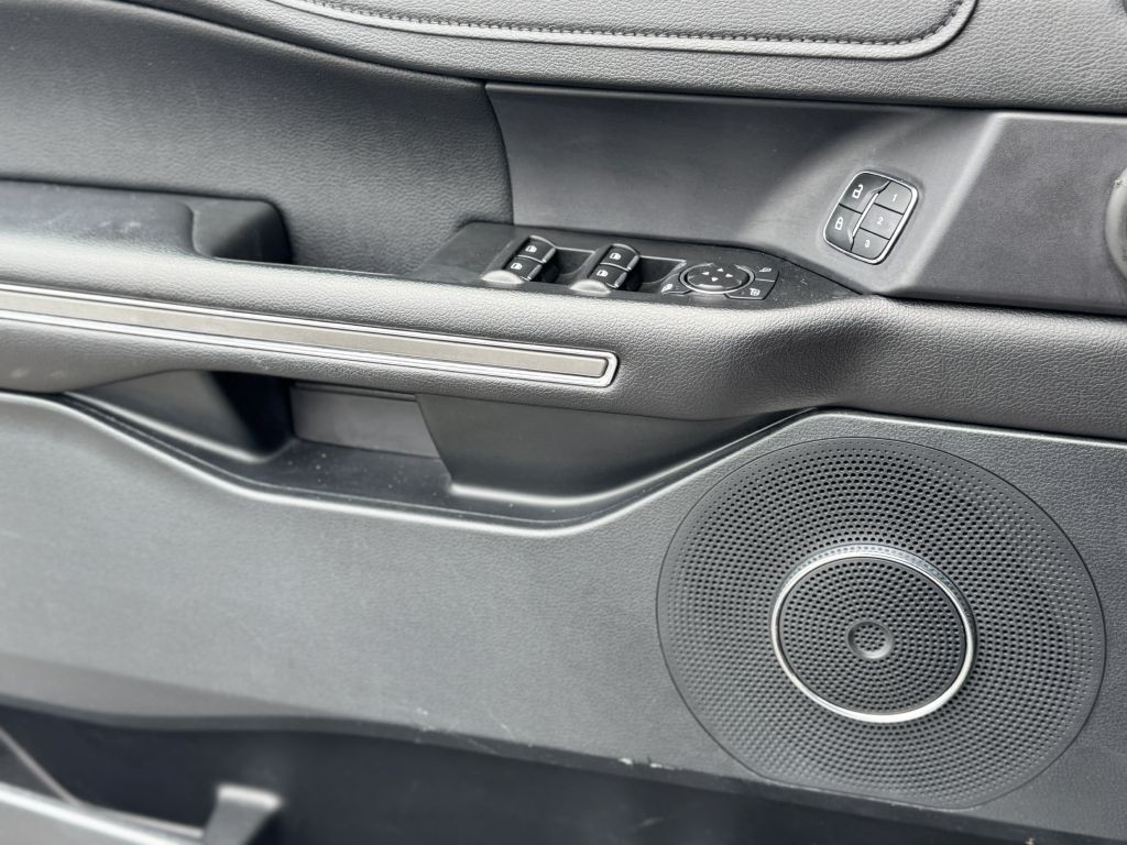 2019 Ford Expedition Image 11