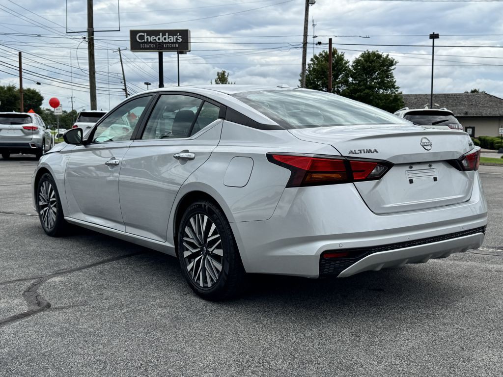 2024 Nissan Altima Image 5
