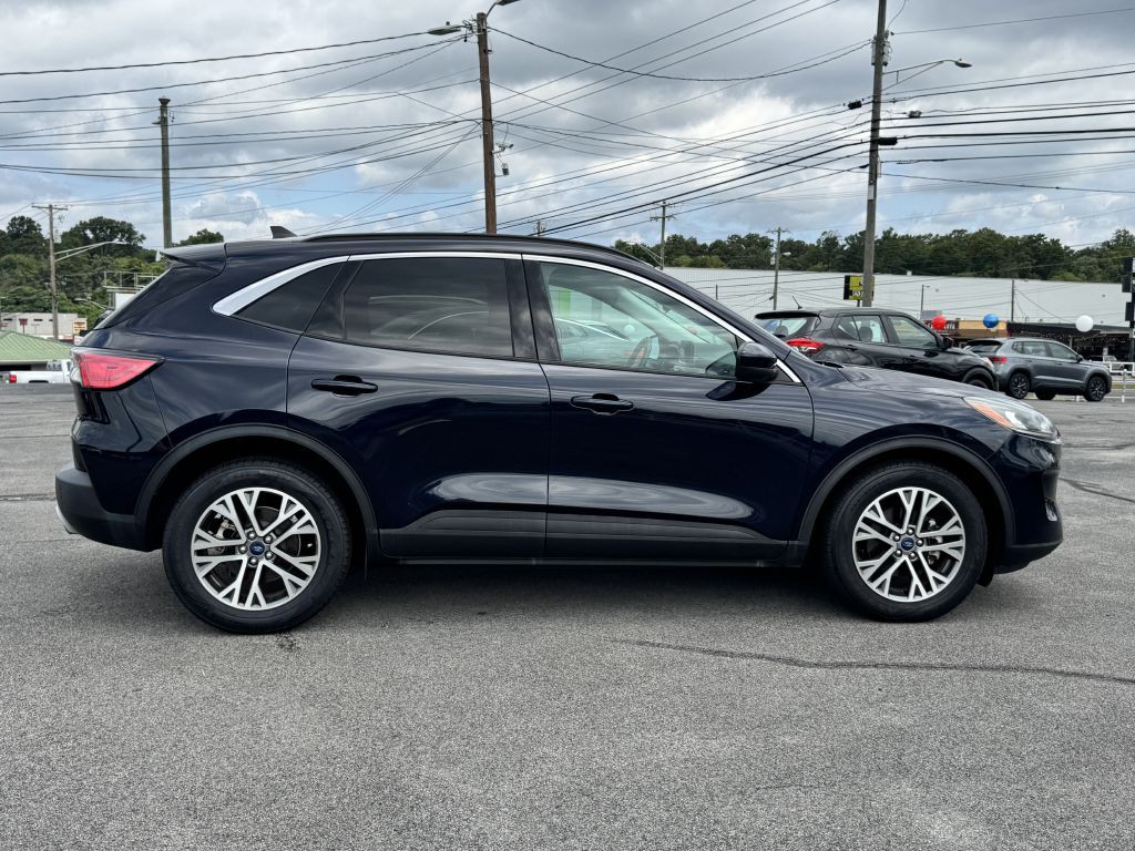 2021 Ford Escape Image 8