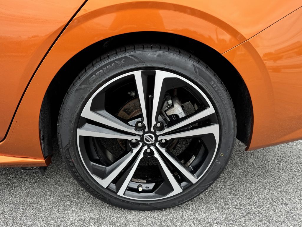 2021 Nissan Sentra Image 9