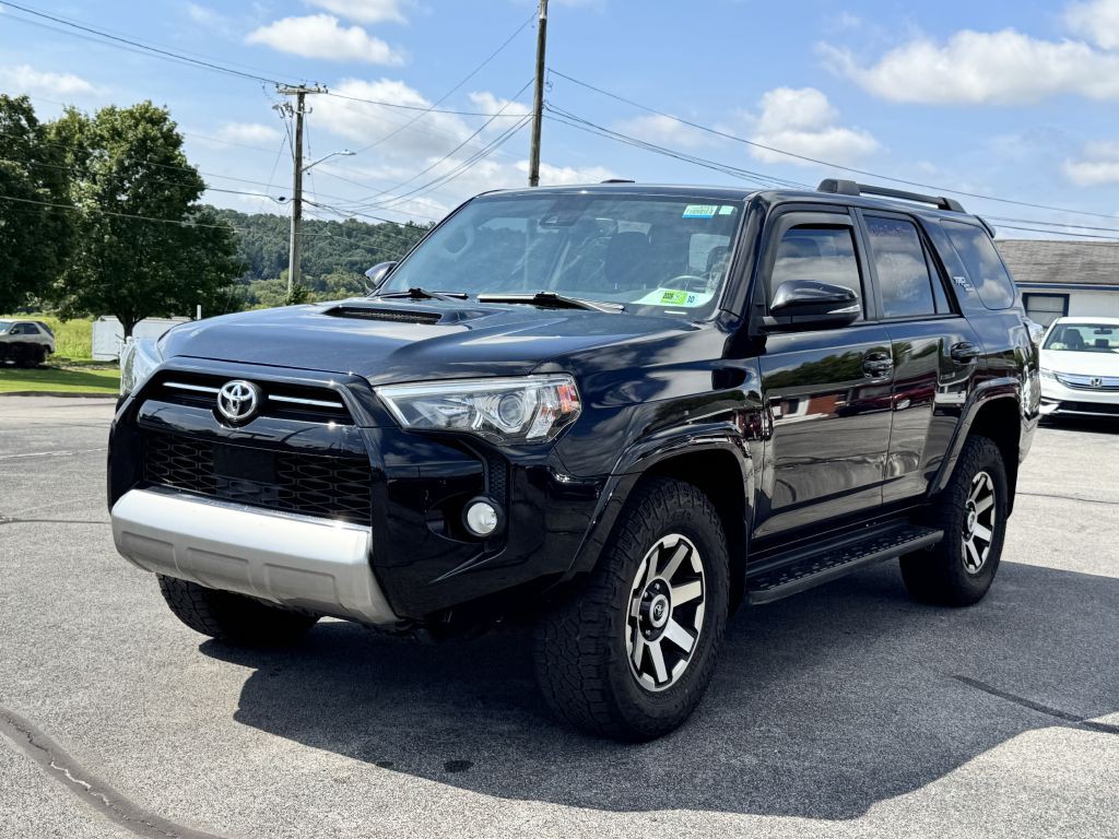 2020 Toyota 4Runner Image 3