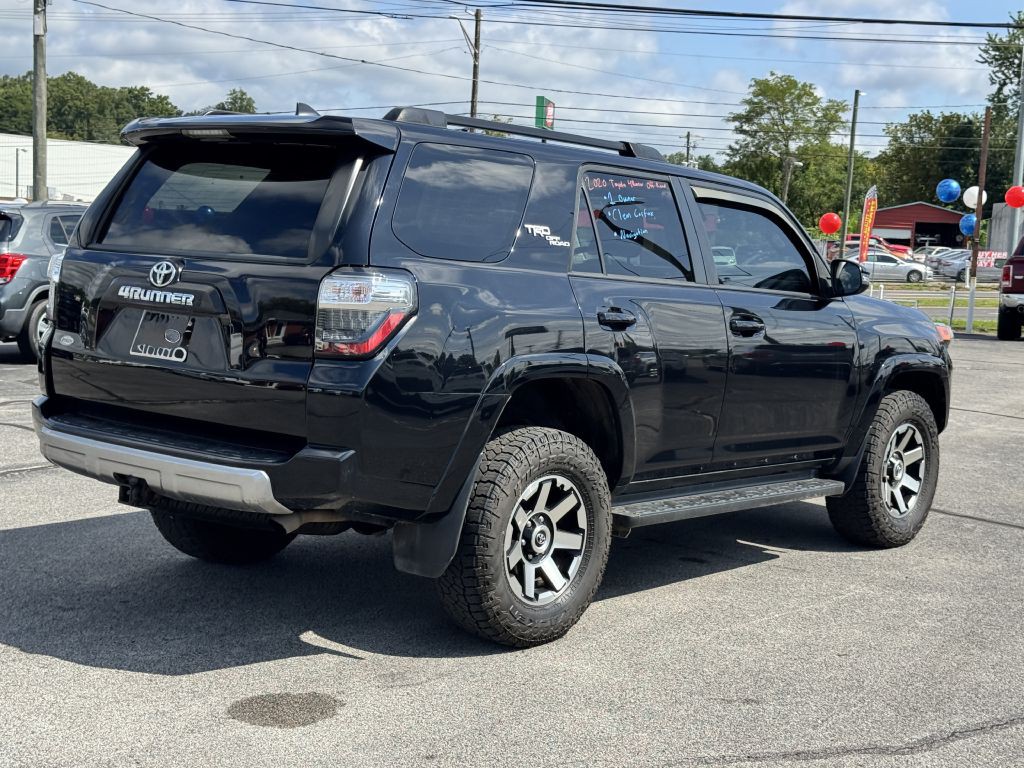 2020 Toyota 4Runner Image 6
