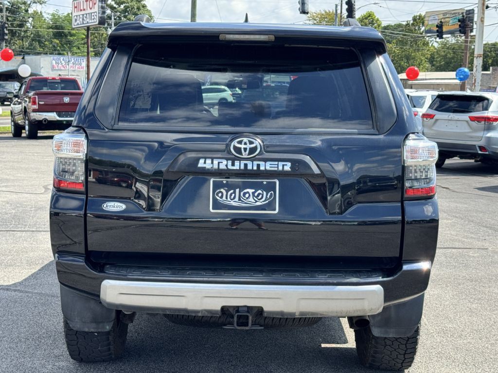 2020 Toyota 4Runner Image 7