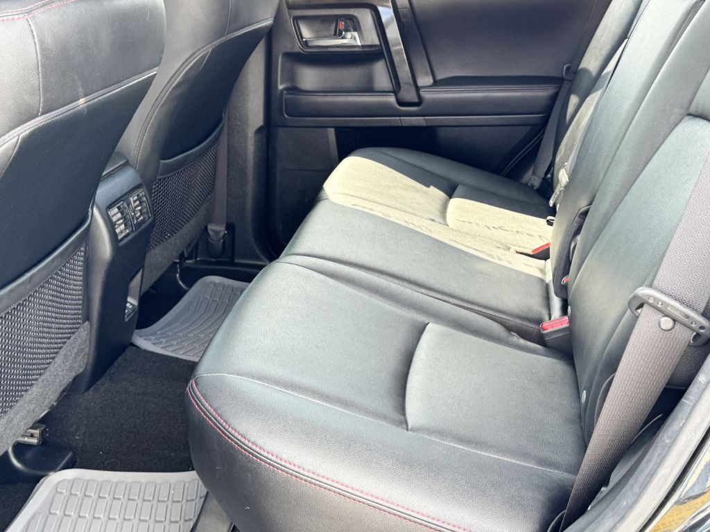 2020 Toyota 4Runner Image 14