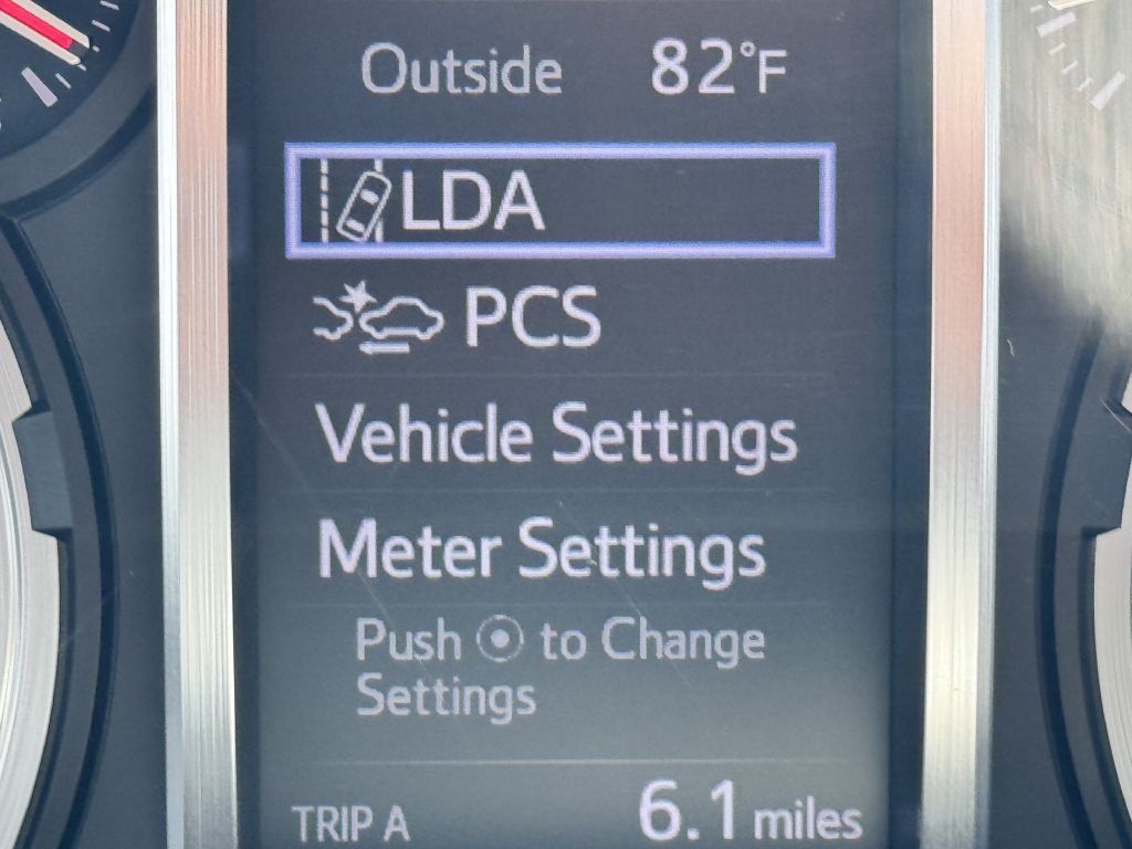 2020 Toyota 4Runner Image 22